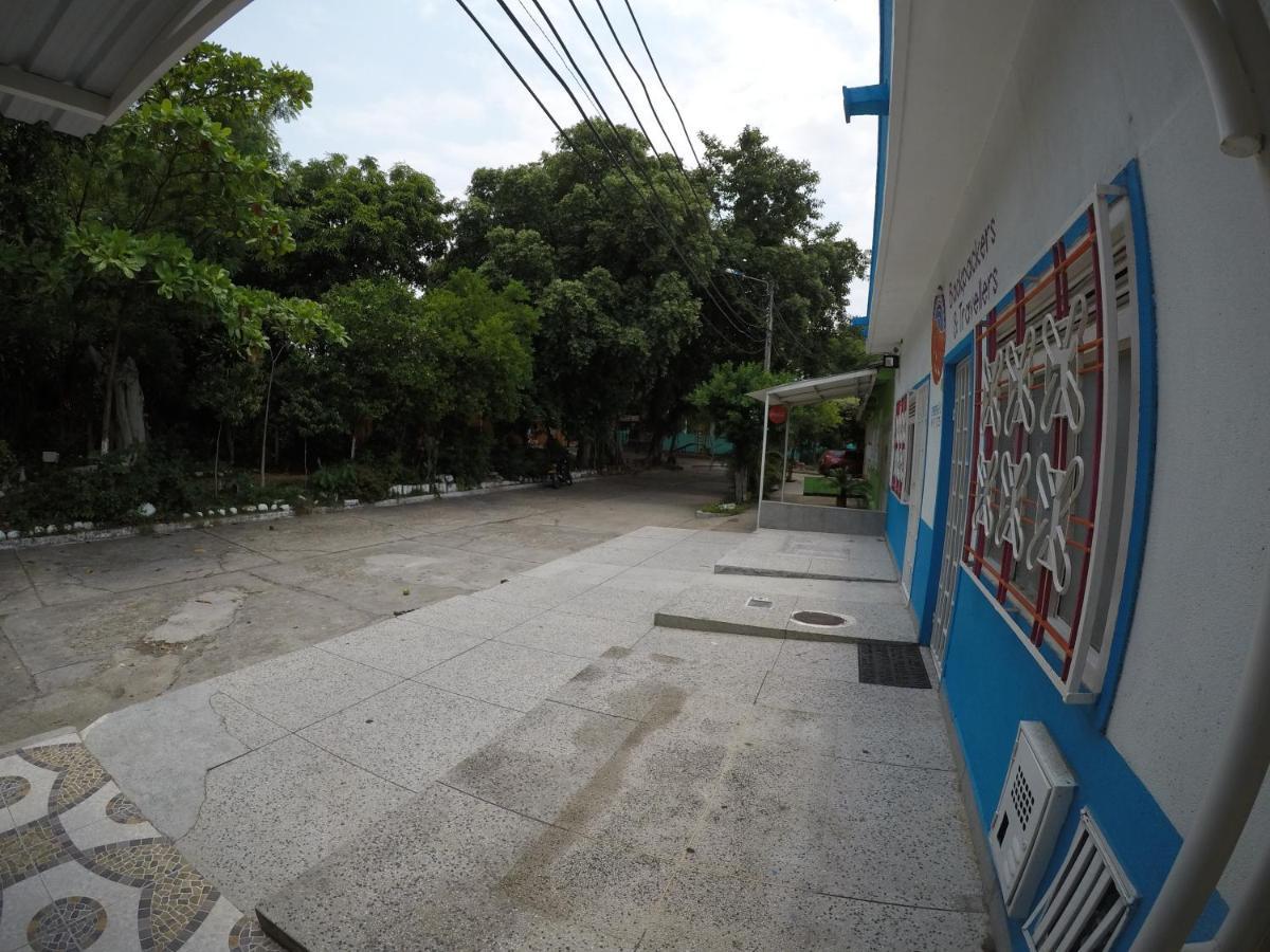 Backpackers And Travellers Hostel Neiva  Extérieur photo
