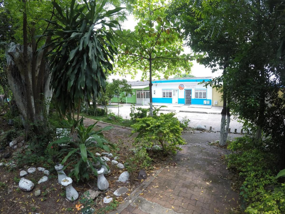 Backpackers And Travellers Hostel Neiva  Extérieur photo