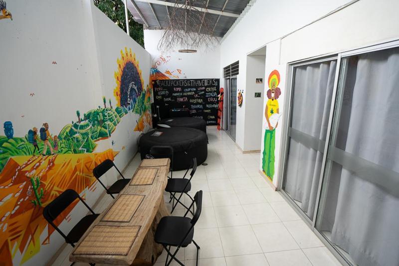 Backpackers And Travellers Hostel Neiva  Extérieur photo