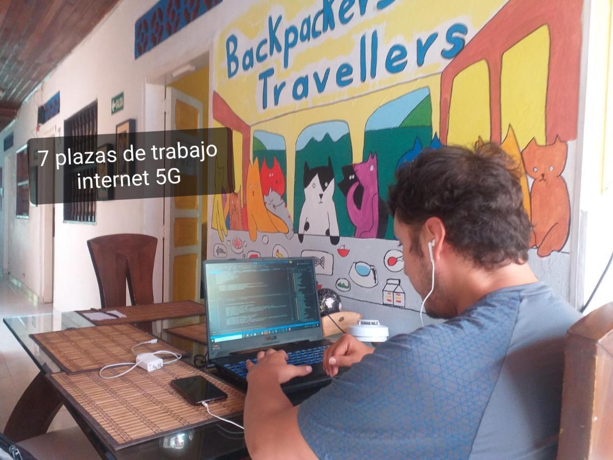 Backpackers And Travellers Hostel Neiva  Extérieur photo