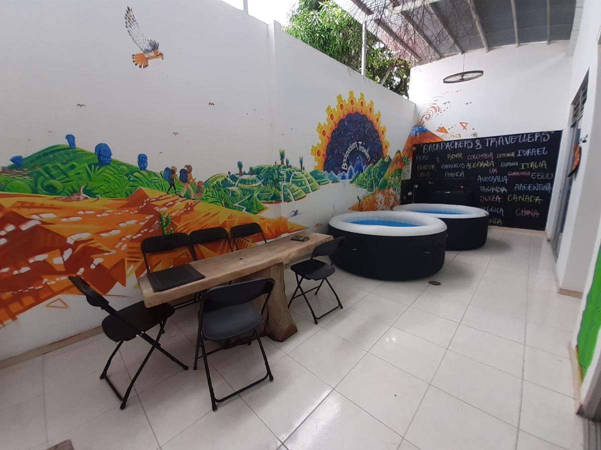 Backpackers And Travellers Hostel Neiva  Extérieur photo