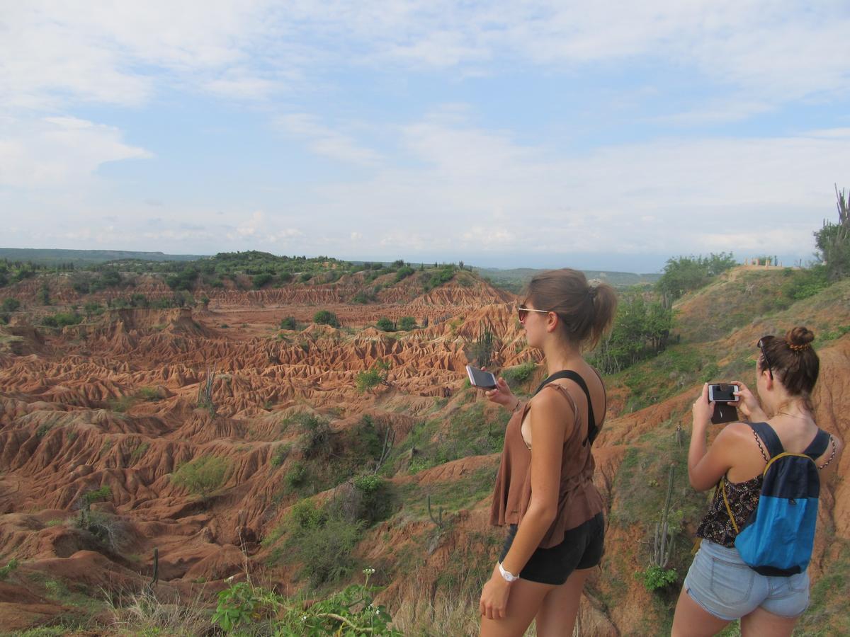 Backpackers And Travellers Hostel Neiva  Extérieur photo