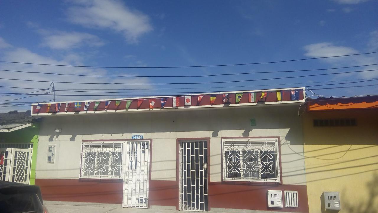 Backpackers And Travellers Hostel Neiva  Extérieur photo